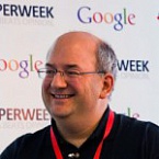 Джон Мюллер: Google отслеживает цитирование URL