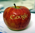 Google и Яндекс борются за устройства Apple