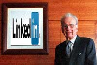 Рупер Мердок тянет сети на себя