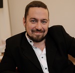 Константин Орешников