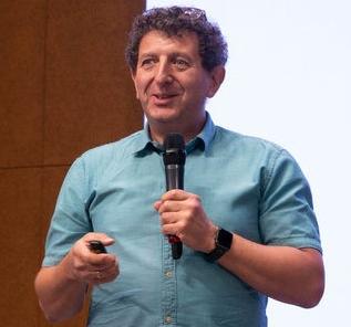 Михаил Мухин