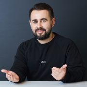 Олег Копылов, шеф-редактор коммерческого контента в Яндекс.Дзене