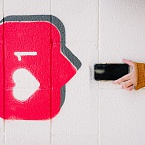 Молодежь в новогодние праздники пользовалась мобильным интернетом реже остальных россиян. Исследование МегаФона