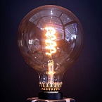 Зачем запускать рекламу по брендовым запросам и стоит ли это делать