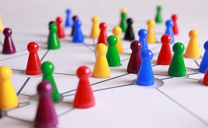 В Google Local Search появилась группировка результатов, карусель и метки подсчета