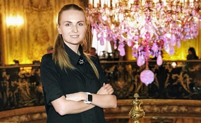 Как Ольга Сафронова (Safronova-video) изобрела технику монтажа на телефон и построила мировой бизнес