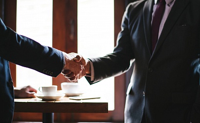 Яндекс.Дзен будет по умолчанию показываться всем пользователям Opera в России