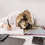 Как выявить и предупредить профессиональное выгорание: гайд для специалистов digital-маркетинга и не только