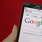 В мобильном поиске Google появились рекомендуемые приложения