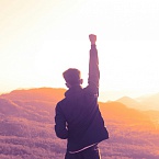 Кейс-чемпионат Топвизора близится к завершению – успейте заявить о себе и побороться за крутые призы!