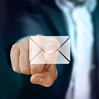 Минкомсвязь считает законопроект о блокировке пользователей мессенджеров и email нереализуемым